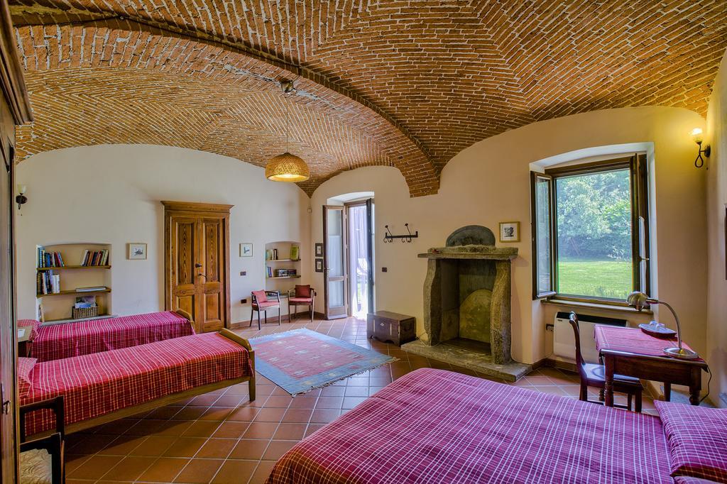 B&B Cascina Moncrava Ivrea Rom bilde